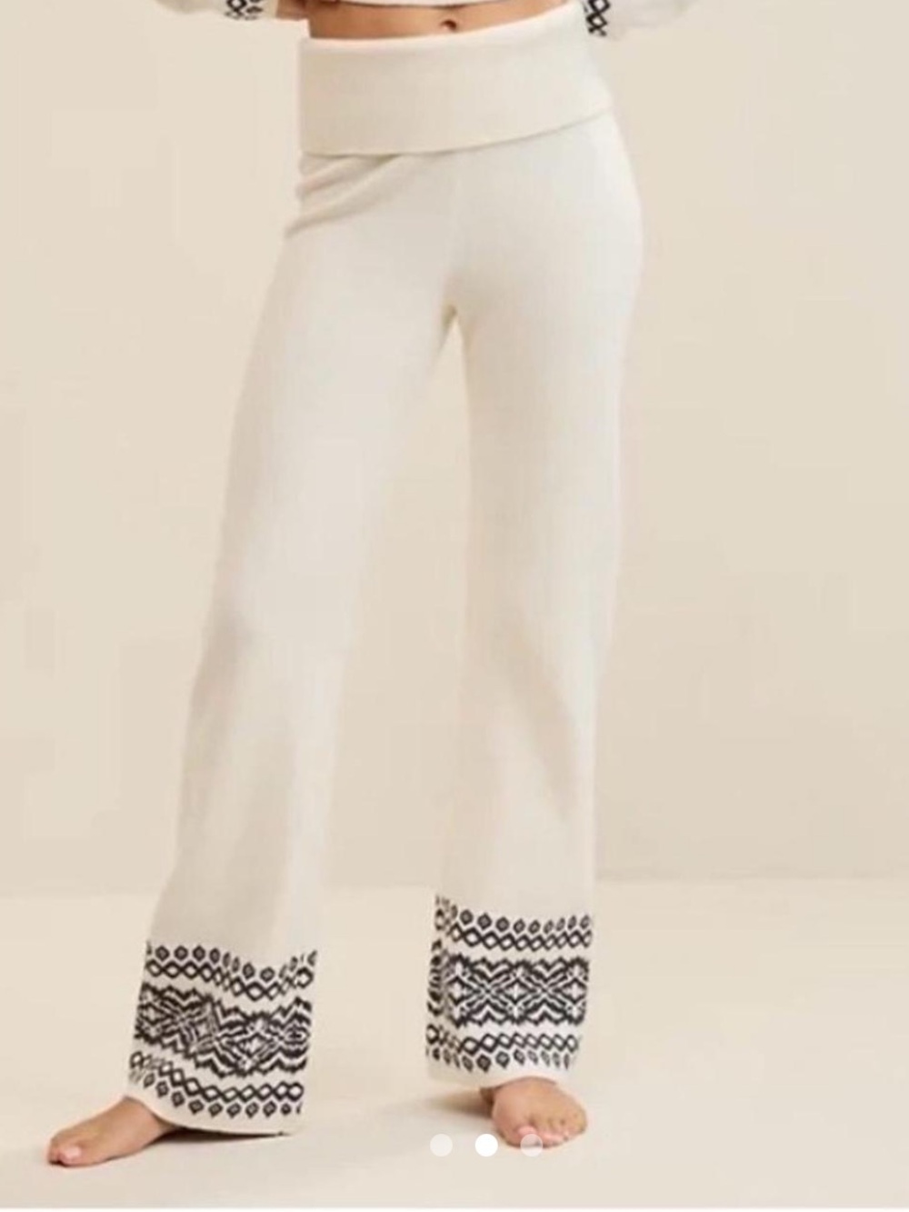 Aerie women’s Late Night Foldover cream pants with fair isle print size XS